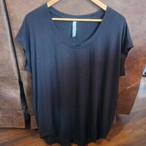 Woman's Athleta True Cotton Oversized Muscle Tee Cap Sleeve - Size L